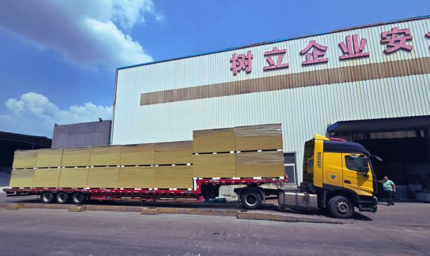 truckload of insulation boards